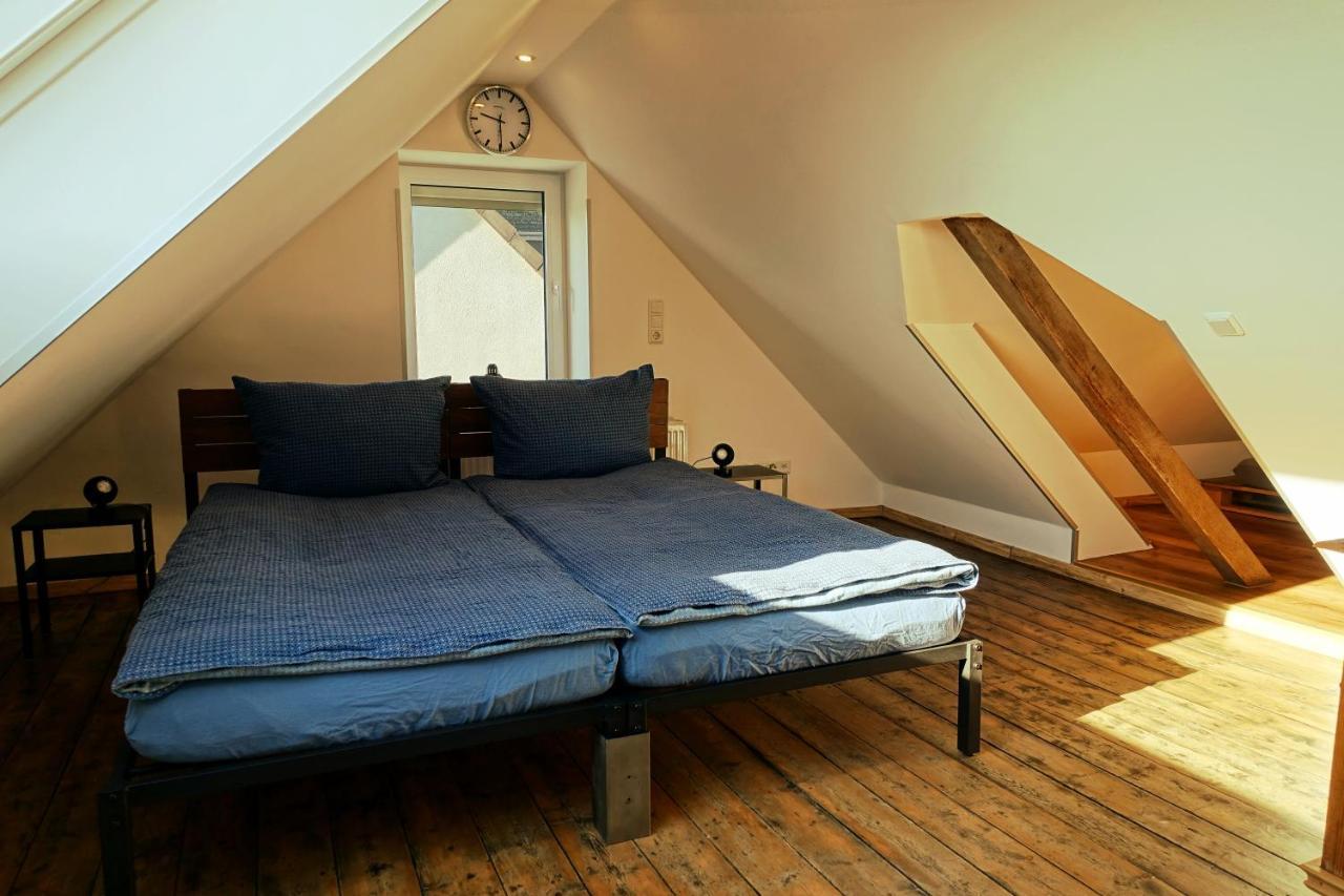 Frankes City Sleep Apartment, 6 Einzelbetten 费尔贝特 外观 照片