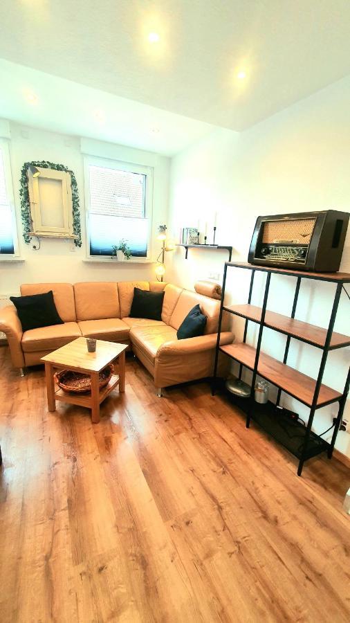 Frankes City Sleep Apartment, 6 Einzelbetten 费尔贝特 外观 照片