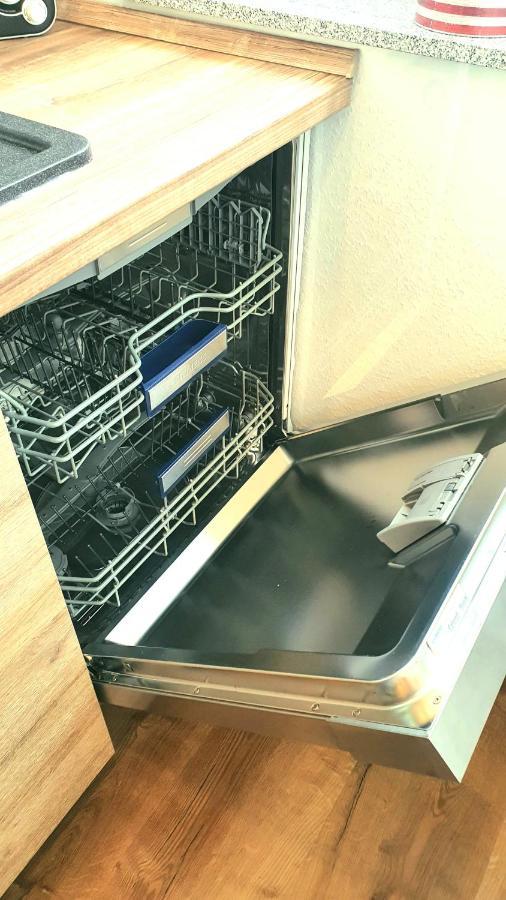 Frankes City Sleep Apartment, 6 Einzelbetten 费尔贝特 外观 照片